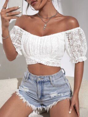 NWOT SHEIN White Privé Off Shoulder Puff Sleeve Tie Back Guipure Lace Top Size 6